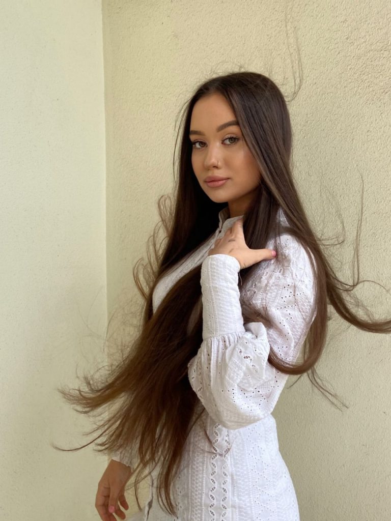 Эскортница Лина в Москве