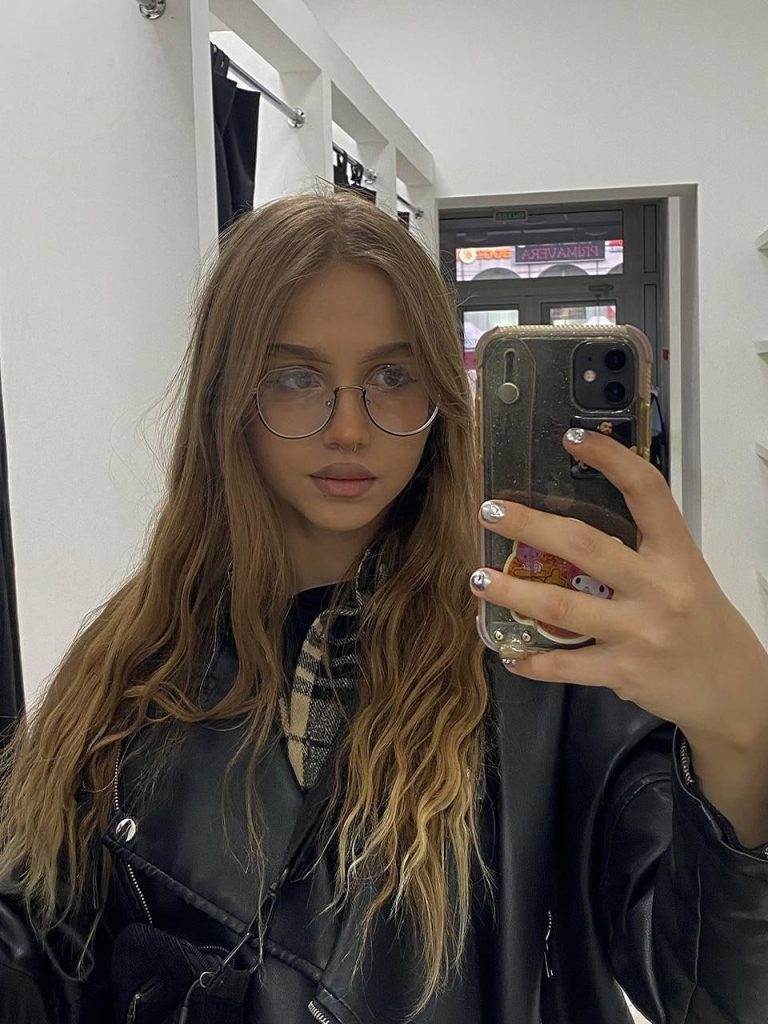 Эскорт модель Софья