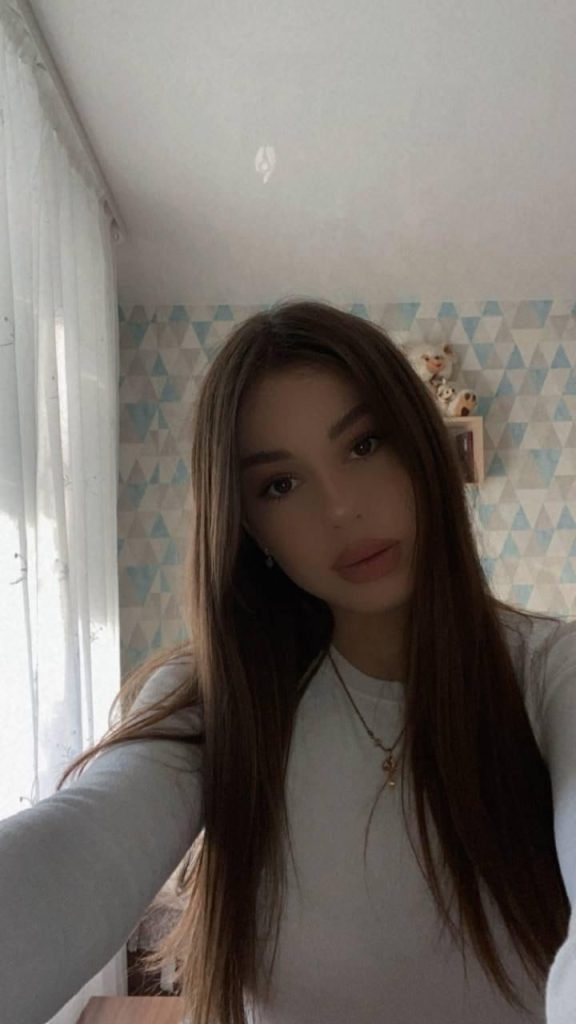 Эскорт модель Ксения