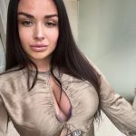 Эскортница Молли