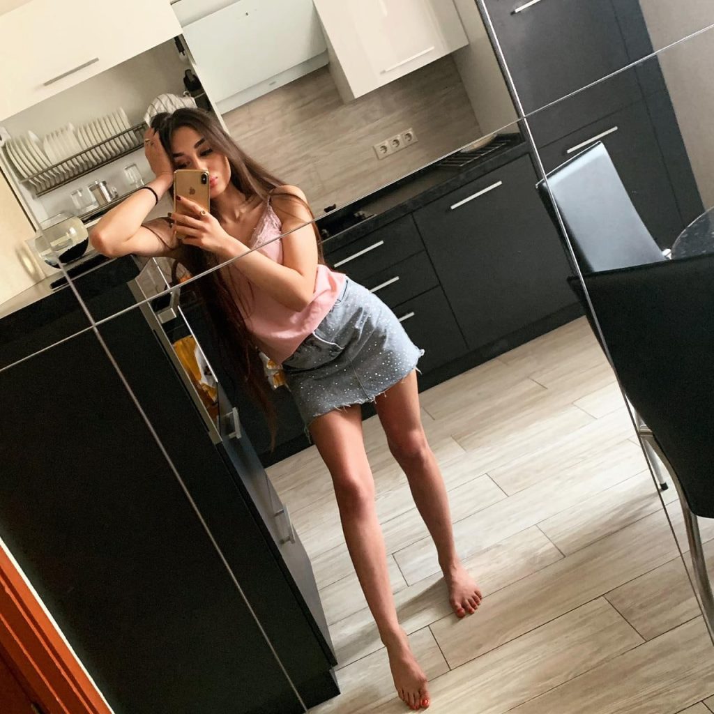 Эскортница Камила