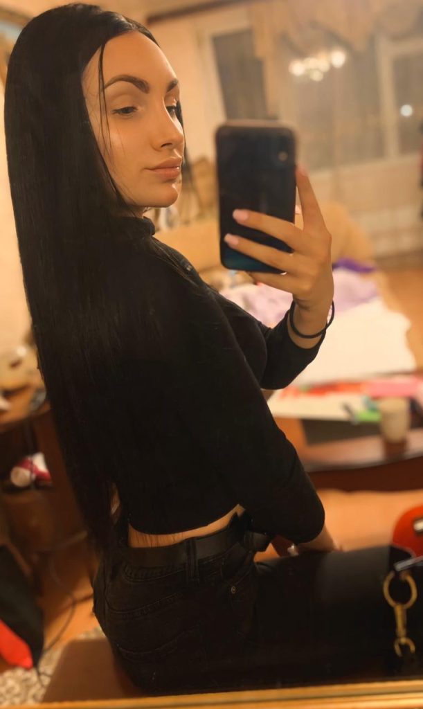 Премиум модель Дарина в Москве