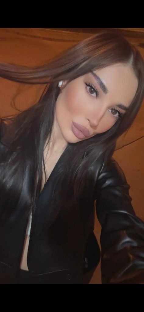 Эскортница Дита в Москве